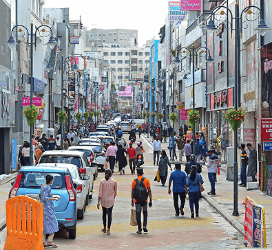 Busy street in an Indian city